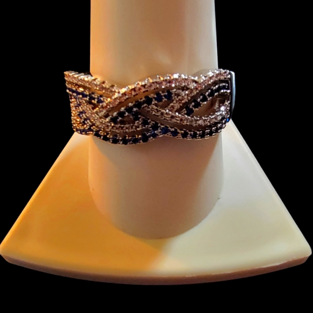 NEW INFINITY RING